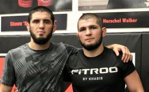 Махачев пояснив, чому Хабіба не буде в його кутку під час реваншу з Волкановскі