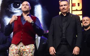 Том Аспіналл передбачив результат бою між Ф'юрі та Усиком