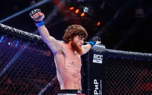 Андрій Корешков оцінив перспективи Шари Буллета в UFC