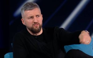 Карл Фроч розповів про сварку з Ентоні Джошуа: "Він знову згадав мій ніс"