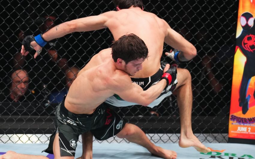 Мовсар Євлоєв переміг Лопеса на UFC 288