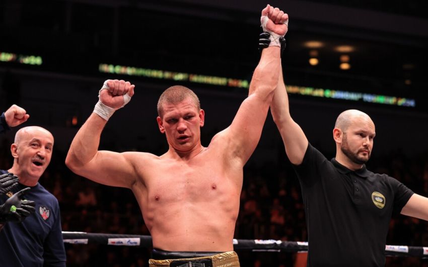 Майкл Гантер програв Артему Сусленкову на турнірі "Ніч чемпіонів IBA"