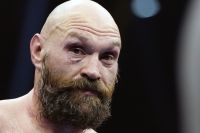 Боб Арум відмовляє Ф'юрі від повернення на ринг: "З нього досить"