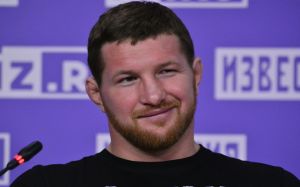 Володимир Мінєєв не поспішає в зону бойових дій: "Я ж доброволець, а не мобілізований"