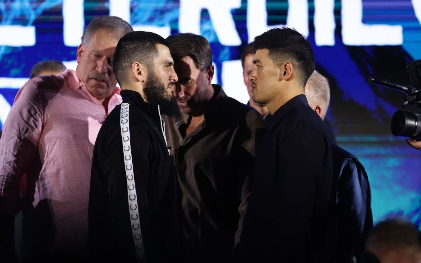 WBC визначилося з обов'язковим претендентом для переможця бою Бетербієв - Бівол 2