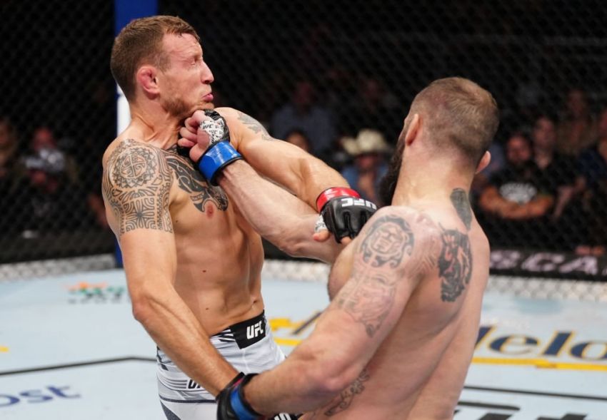 Відео бою Роман Долідзе - Джек Херманссон UFC on ESPN 42