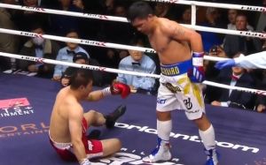 Менні Пак'яо переміг блогера Ді Кей Йо у виставковому поєдинку