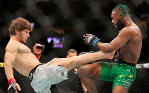 Відео бою Мовсар Євлоєв - Алджамейн Стерлінг UFC 310