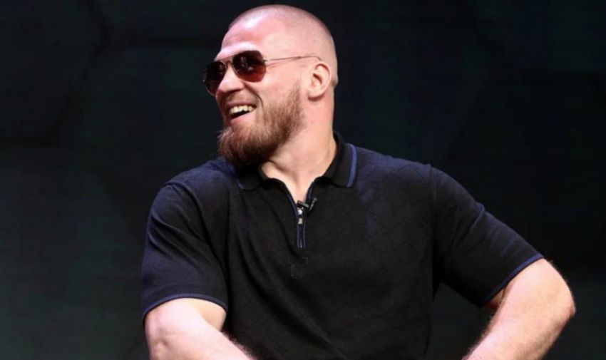 "Братуха, це Gucci!". Топовий боєць UFC увігнав у фарбу Артема Резнікова