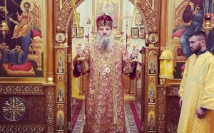 Ломаченко виклав фото з митрополитом Лукою, який потрапив під санкції РНБО