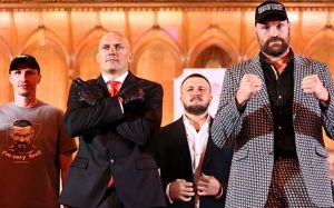 Ентоні Кролла дав прогноз на бій Усик - Ф'юрі 2
