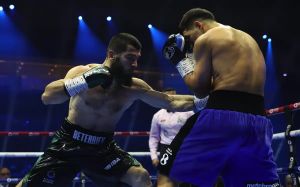 Шон Портер пояснив, чому судді не віддали перемогу Дмитру Біволу в бою з Артуром Бетербієвим