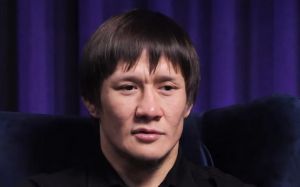 Жумагулов не бачить себе в політиці