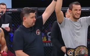 Відео бою Усман Нурмагомедов - Патрікі Фрейре Bellator 288