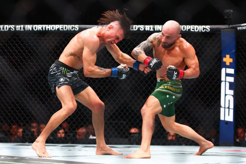 Відео бою Алекс Волкановскі - Дієго Лопес UFC 314