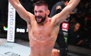 Матеуш Гамрот може побитися за титул UFC у легкій вазі
