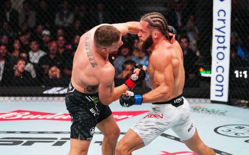 Відео бою Джастін Гетжі - Рафаель Фізієв 2 UFC 313