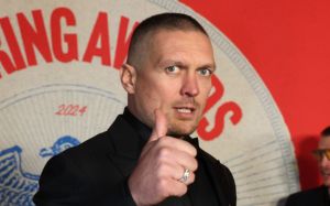 Олександр Красюк назвав пріоритетний бій для Усика
