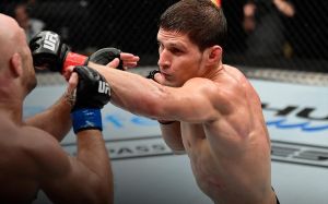 Мовсар Євлоєв поб'ється з дебютантом UFC - Мітчелл знявся з бою