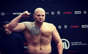 Ігор Шевадзуцький поб'ється з Баходіром Джалоловим