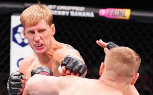 Відео бою Олександр Волков - Сергій Павлович UFC on ABC 6