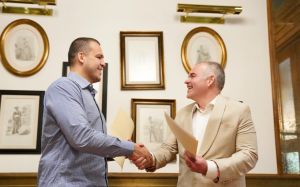 Президент WBA підписав угоду з IBA, яку очолює росіянин Кремльов