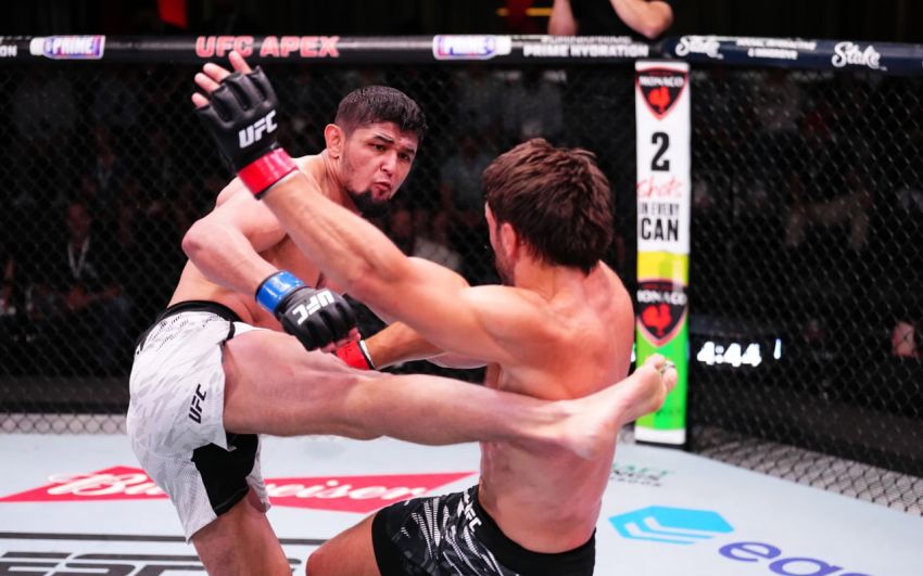 Відео бою Нурсултон Рузібоєв - Дастін Штольцфус UFC Fight Night 256