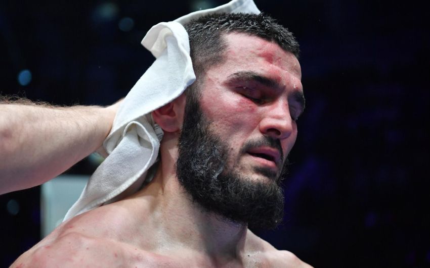 У Top Rank розповіли, коли Бетербієв може зустрітися з Біволом