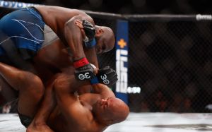 Відео бою Деррік Льюїс - Маркос Рожеріу де Ліма UFC 291