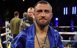 Олександр Гвоздик назвав боксера, на якого він "стовідсотково" поставить у бою проти Ломаченка