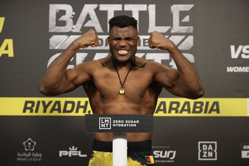 Френсіс Нганну покинув PFL