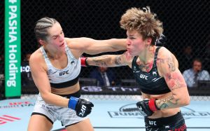 Відео бою Клаудіа Сігула - Ірина Алексєєва UFC on ABC 8