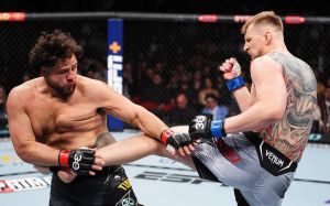 Відео бою Олександр Волков - Тай Туіваса UFC 293