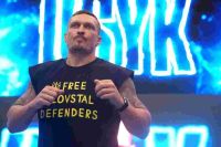 Олександр Усик відмовився від титулу WBO, Фабіо Вордлі став повноцінним чемпіоном