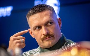 Григорій Дрозд відмовляє Усика від завершення кар'єри після реваншу з Ф'юрі: "Він є окрасою своєї вагової категорії"