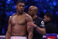 Екс-чемпіон Нельсон сумнівається в амбіціях Джошуа: "Він уникає труднощів"
