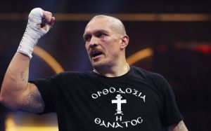 Олександр Гвоздик відповів, чи може Усик повернутися в першу важку вагу