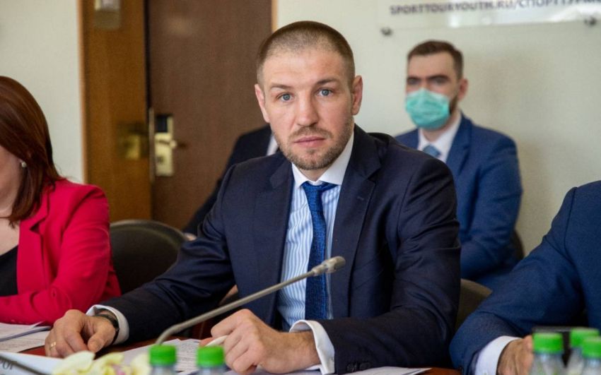 ЗМІ: Дмитра Пирога затримали за образу поліцейського