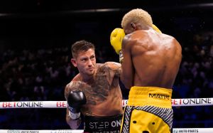 Ліам Паро влаштував апсет і відібрав титул IBF у Субріеля Матіаса