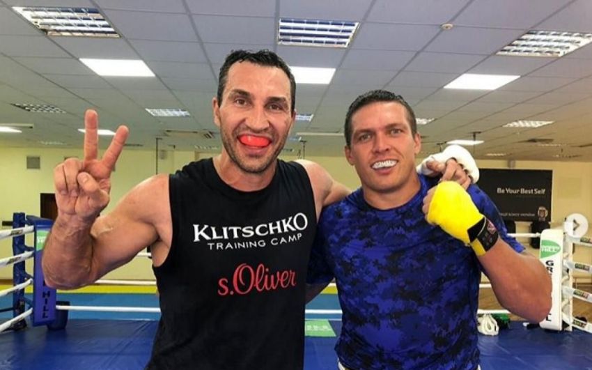 Олександр Усик розповів, що отримав від Кличка пораду на бій із Ф'юрі: "Це секрет"