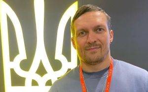 Олександр Усик виступив на конференції Web Summit 2022 у Лісабоні