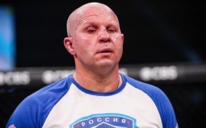 "Дивитися було нудно". Василевський - про прощальний бій Федора Ємельяненка