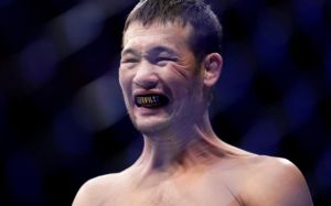 Шавкат Рахмонов поб'ється з експретендентом на титул UFC