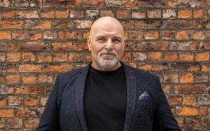 Батько Тайсона Ф'юрі жорстко відповів Карлу Фрочу: "Паразит і нероба"