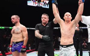 Відео бою Богдан Гуськов - Микита Крилов UFC on АВС 9
