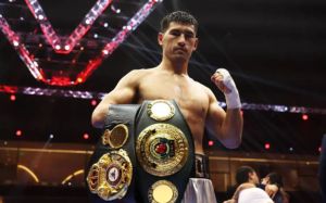 Дмитро Бівол прокоментував втрату титулу WBC: "Не рахував, скільки часу Канело не призначали обов'язкового претендента"