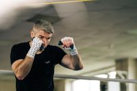 Ліам Сміт про бій із Маккенною: "Спаринги це одне, а бій у маленьких рукавичках - інше"