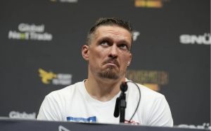 Олександр Усик різко висловився про можливу політичну кар'єру: "Нах*ра воно мені треба?"