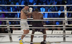 Олександр Усик висловився про можливий реванш із Дюбуа